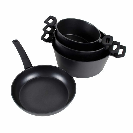 Set 7 piese din aluminiu cu strat neaderent compus din 3 oale cu manere +1 tigaie+ 3 capace sticla termorezistenta, inductie / ZLN 3277 - 221.ro