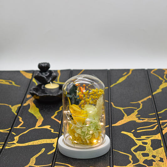 Aranjament floral in cupola de sticla, lumina Led, D4035, Galben