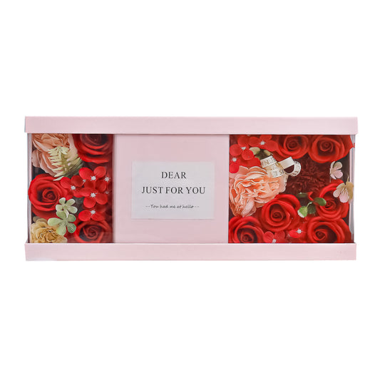 Aranjament floral elegant, flori de sapun, D4058, Rosu