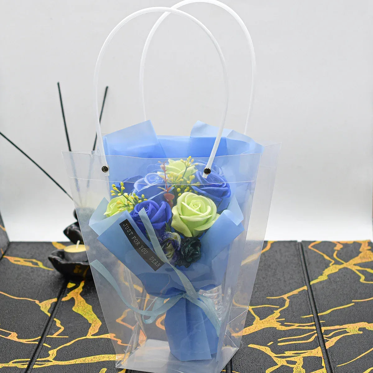 Aranjament floral elegant, flori de sapun, D4074, Blue - 221.ro
