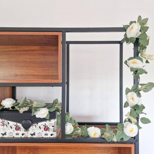 Planta artificiala curgatoare cu flori, Naimeed D4866, Alb, 2m