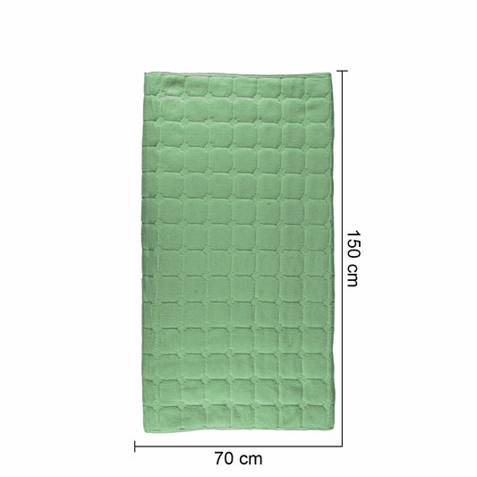 Cuvertura Canapea, Naimeed D4886S, 70x150cm, poliester, pufoasa, matlasata, Verde