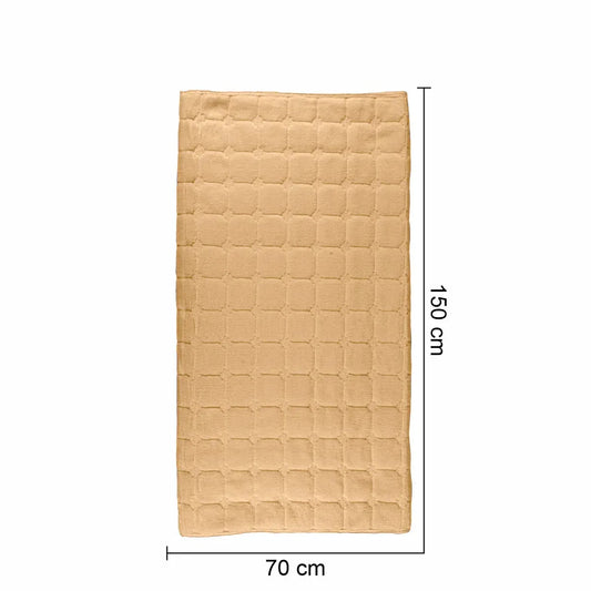 Cuvertura Canapea, Naimeed D4887S, 70x150cm, poliester, pufoasa, matlasata, Maro Deschis - 221.ro