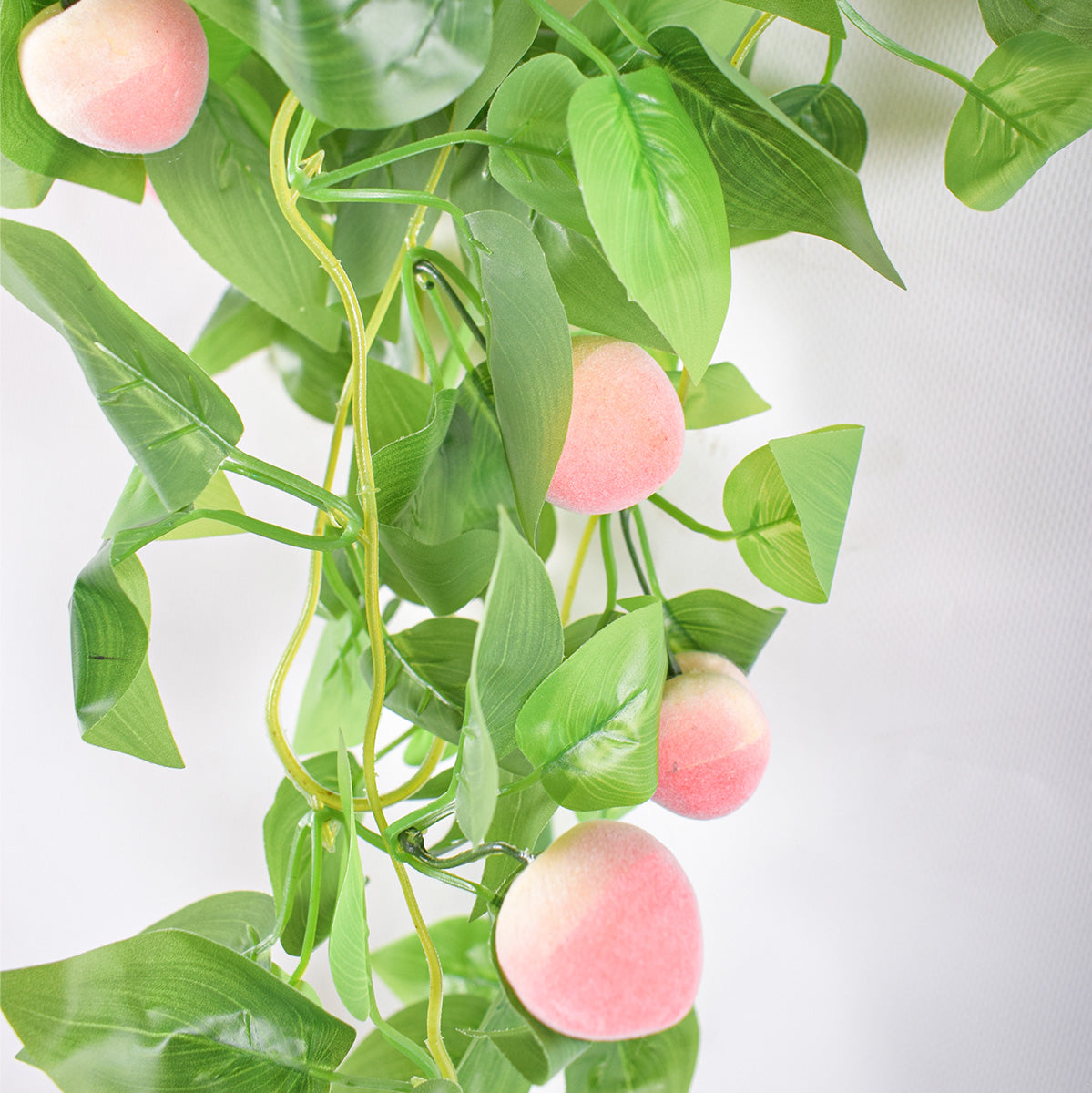Planta artificiala curgatoare, inaltime 100cm, Naimeed D5015, model piersica, Roz