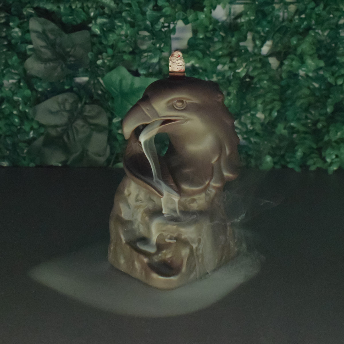 Suport conuri parfumate, Naimeed D5083, cascada de fum, aromaterapie, ceramica, Maro, 9x8x14cm