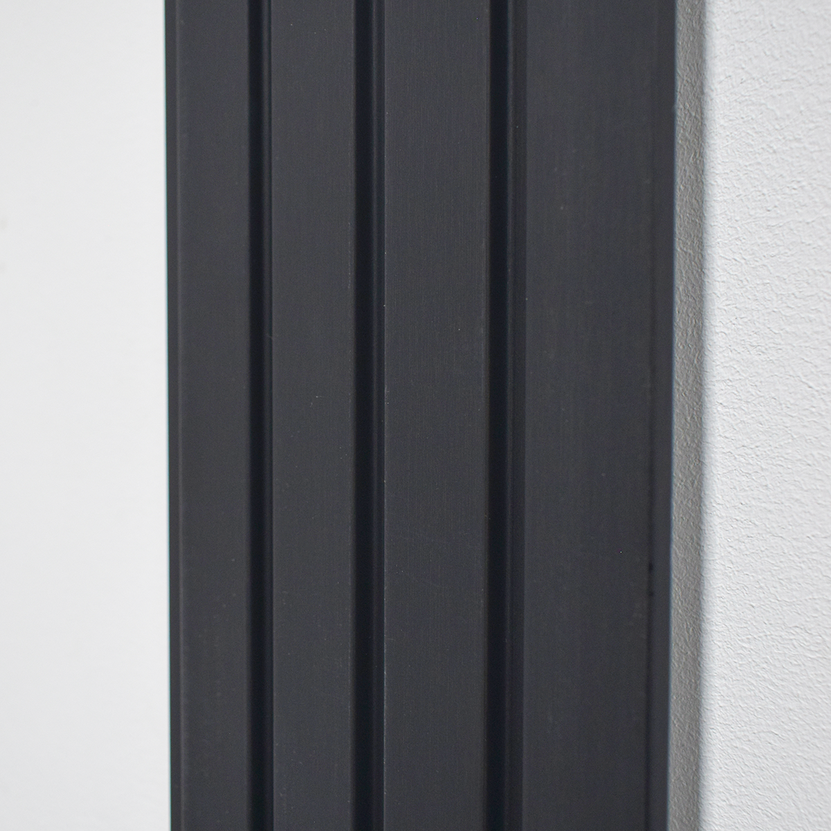 Set 2 panouri decorative, riflaj, polimer rigid, Naimeed D5470, 270x16x1cm, Negru