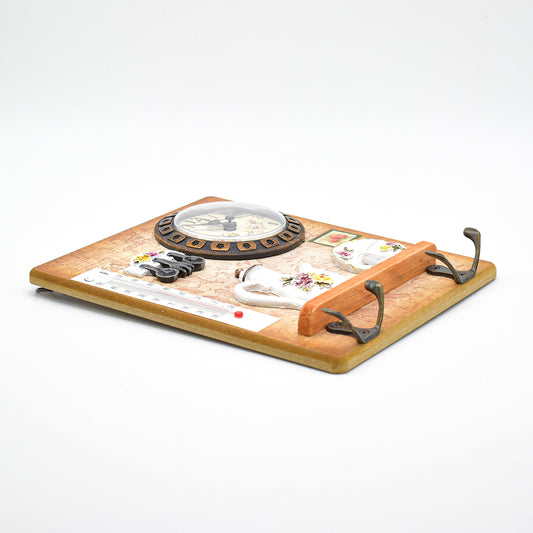 Cuier decorativ cu ceas D58, 21x18 cm, diametru ceas 9,5, m1