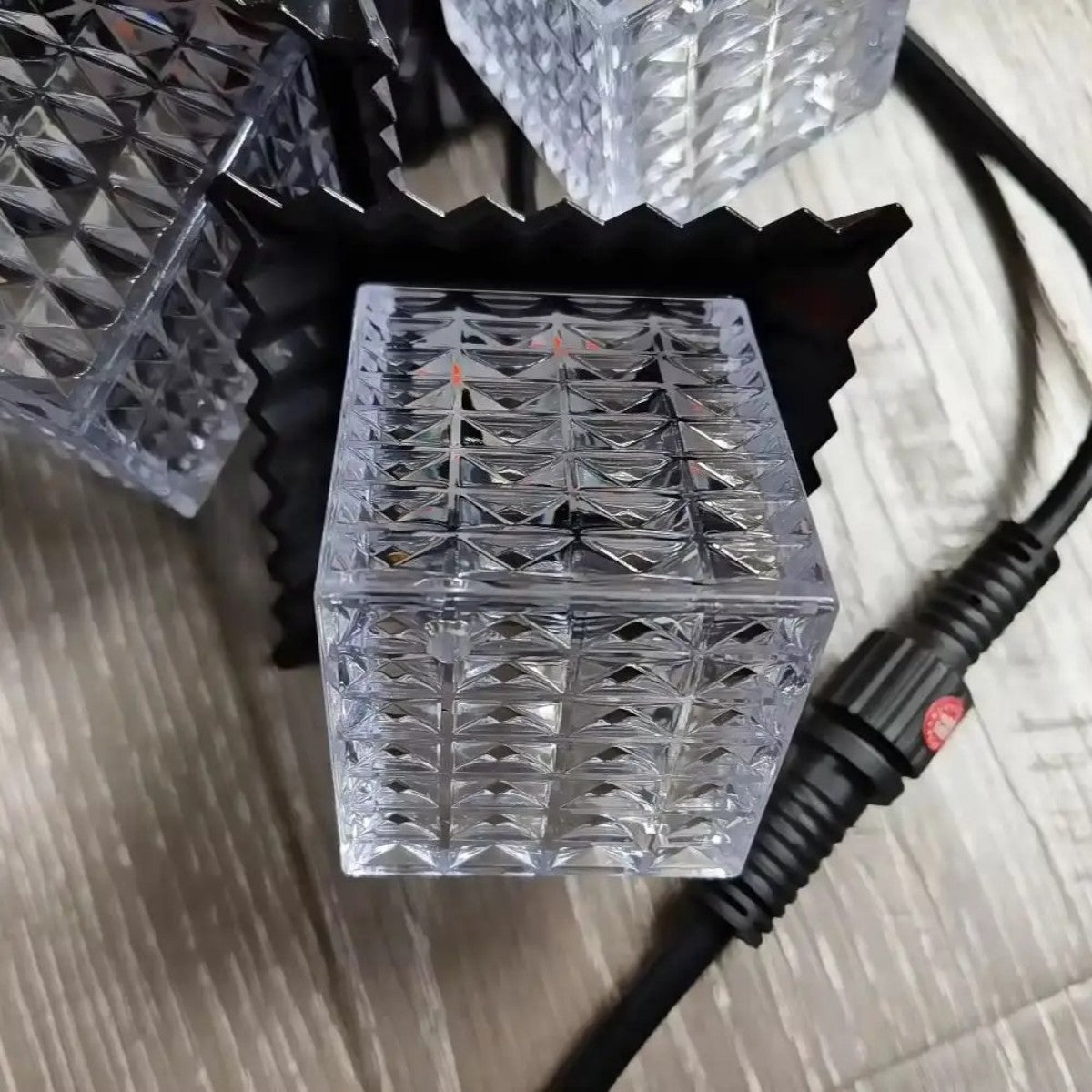 Ghirlanda luminoasa, decorativa, interconectabila, Naimeed D6076, 5m, 10 Becuri LED, Multicolor