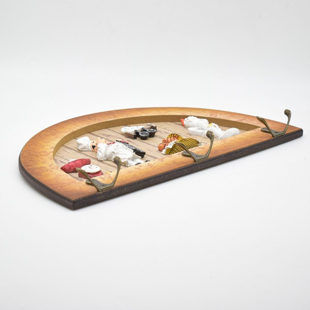 Cuier decorativ cu 3 carlige duble, Naimeed D61-5, 34x19.5x1 cm, Maro