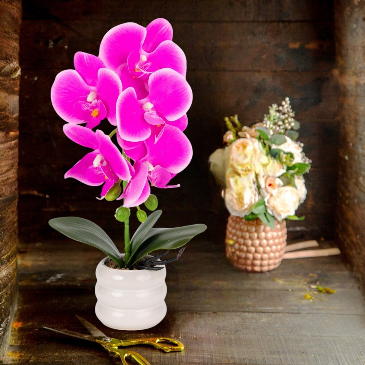 Orhidee cu aspect natural in ghiveci ceramic, 40 cm, Naimeed D6889, Fucsia