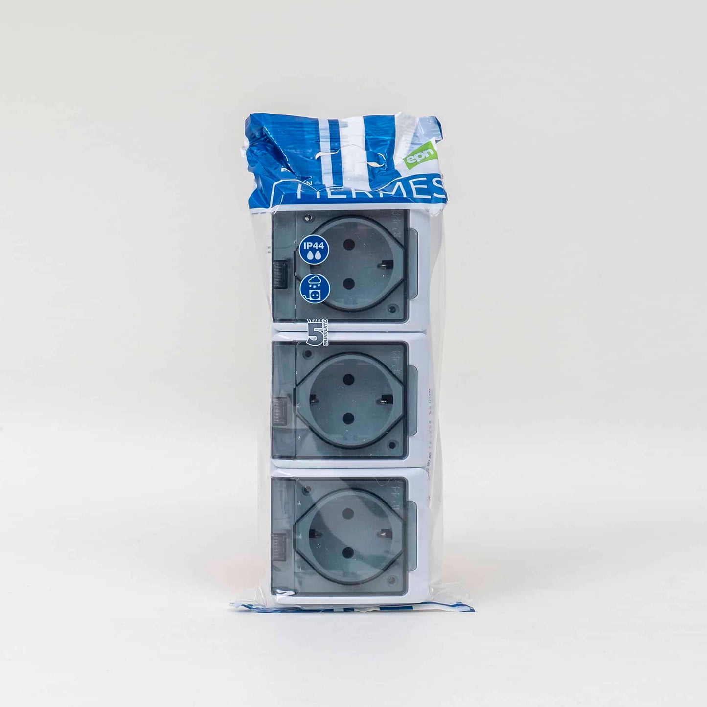 Priza tripla cu capac transparent HERMES, 16A/250, IP44 / ELPL-0326-01