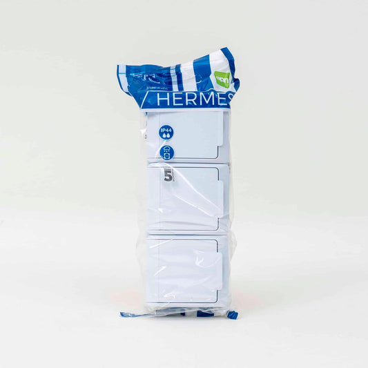 Priza tripla alba cu capac HERMES, 16A/250, IP44 / ELPL-0326-02 - 221.ro