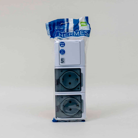 Priza dubla cu capac transparent, plus intrerupator HERMES 16A/250, IP44 / ELPL-0327-33