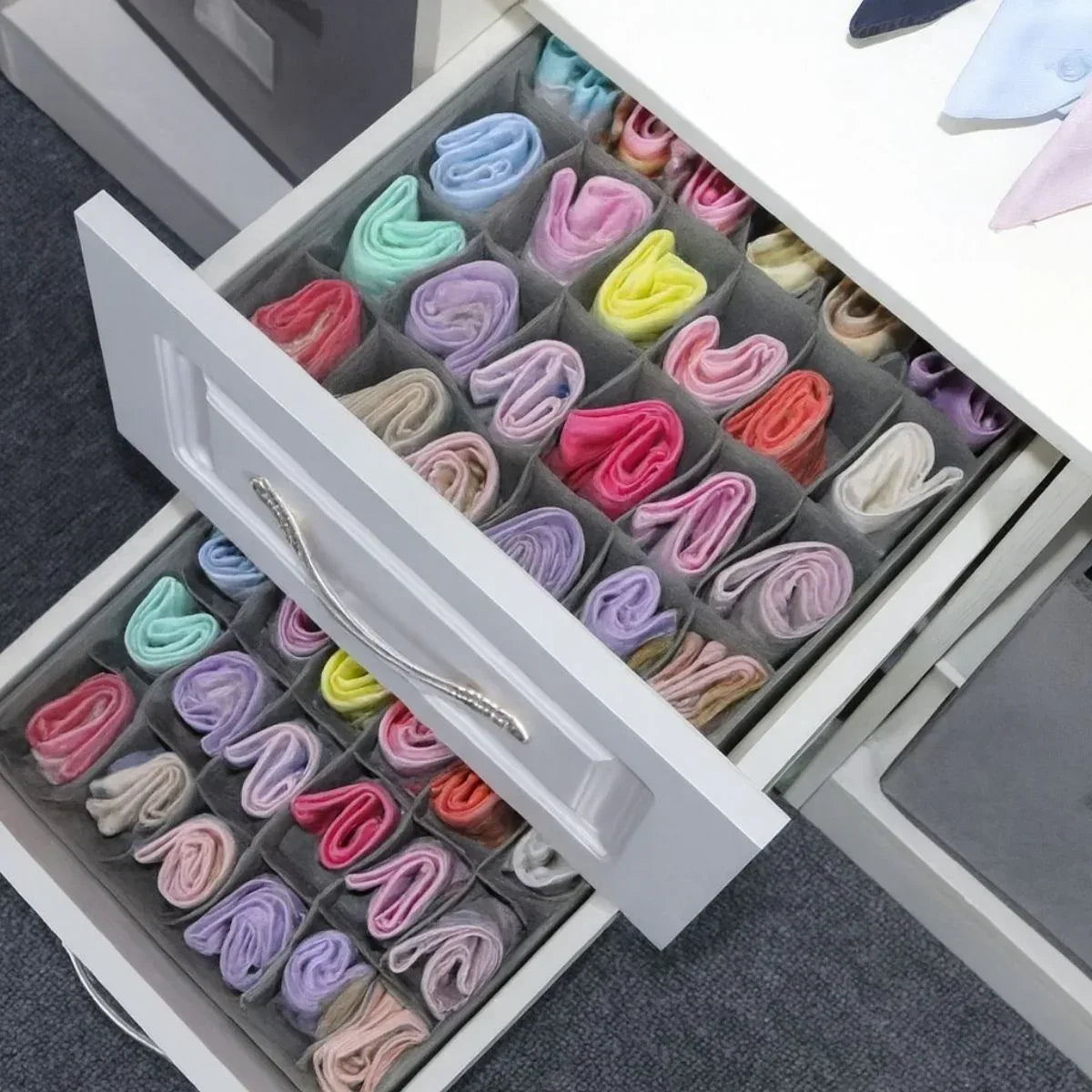 Organizator pliabil de dulap sau sertar, 20 compartimente, Naimeed D7683, Dimensiuni 30x30x10 cm, Gri - 221.ro