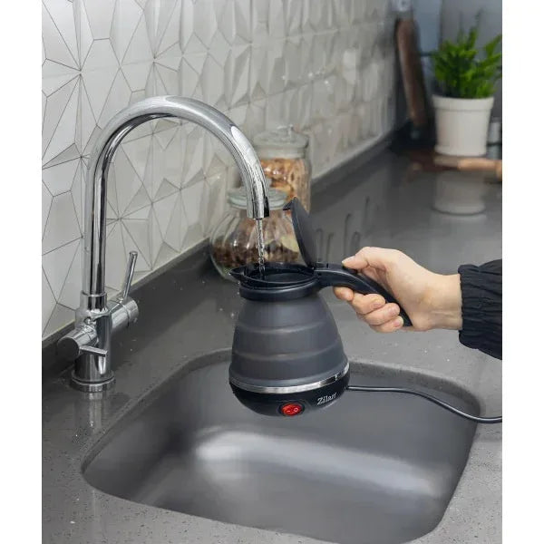 Fierbator pliabil pentru voiaj, putere 750W, capacitate 0.5l, baza din inox si carcasa din silicon durabil ZILAN / ZLN1986 - 221.ro