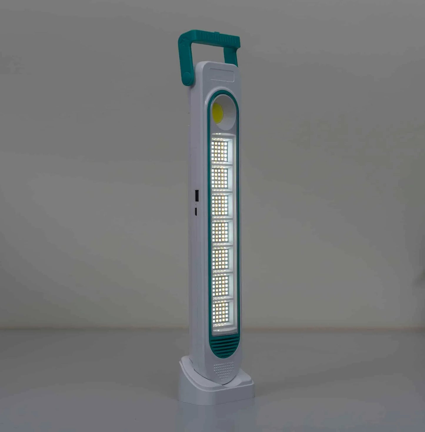 Lampa led, 6 moduri de intensitate a luminii, incarcare solara plus USB, putere 200W, IP44 / ZTS 8228 - 221.ro