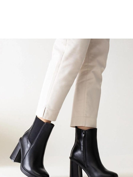 Botine cu toc Solea, Model 205806, Negru - material Zam din piele ecologică Înălţimea tocului 9 cm