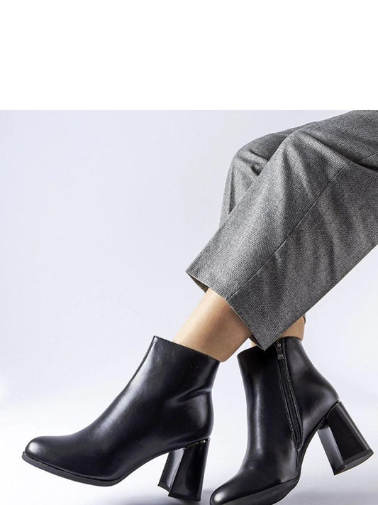 Botine cu toc Solea, Model 205849, Negru - material Zam din piele ecologică Înălţimea tocului 8 cm