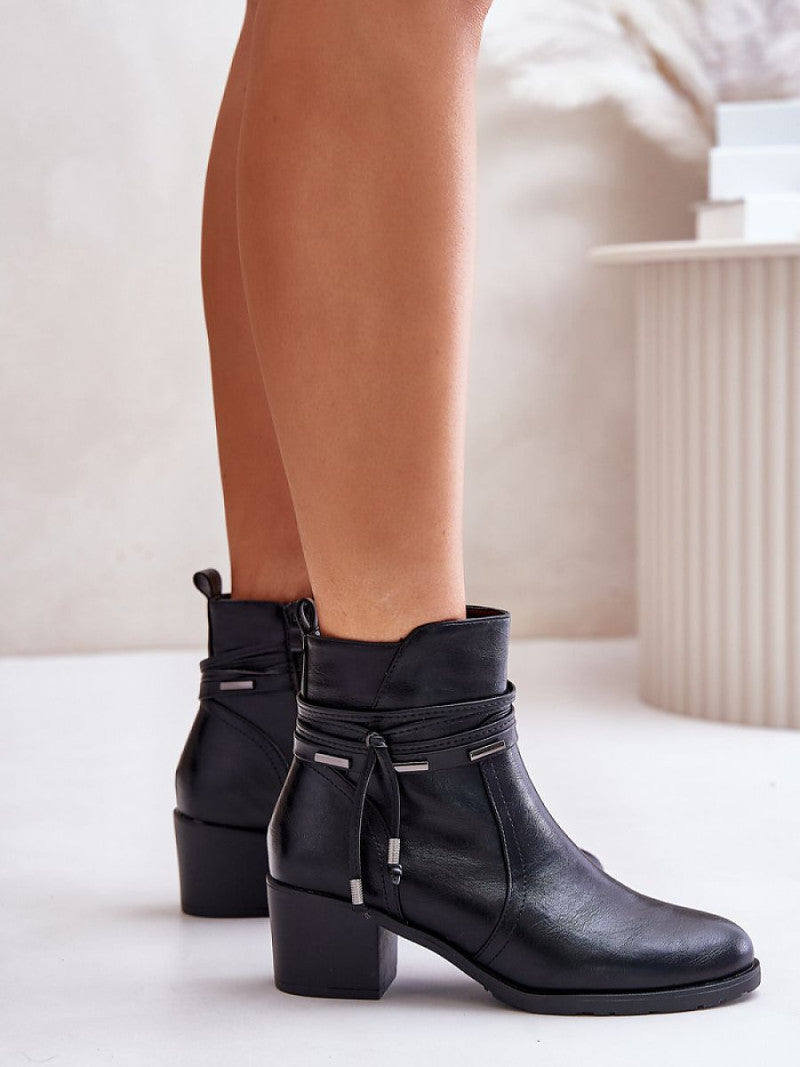 Botine cu toc Step in style, Model 201224, Negru - material imitație de piele Căptușeală pătură de pantofi Footbed pătură de pantofi Înălţimea carâmbului 12 cm Înălţimea tocului 5.5 cm