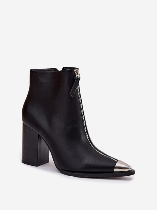 Botine cu toc Step in style, Model 217180, Negru - material imitație de piele Footbed pânză Înălţimea carâmbului 10.5 cm Înălţimea tocului 9 cm