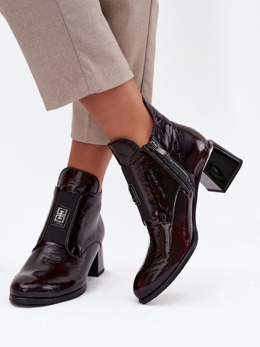 Botine cu toc Step in style, Model 218066, Roşu - material piele naturala Căptușeală simțit Footbed pânză Înălţimea carâmbului 12 cm Înălţimea tocului 5.5 cm