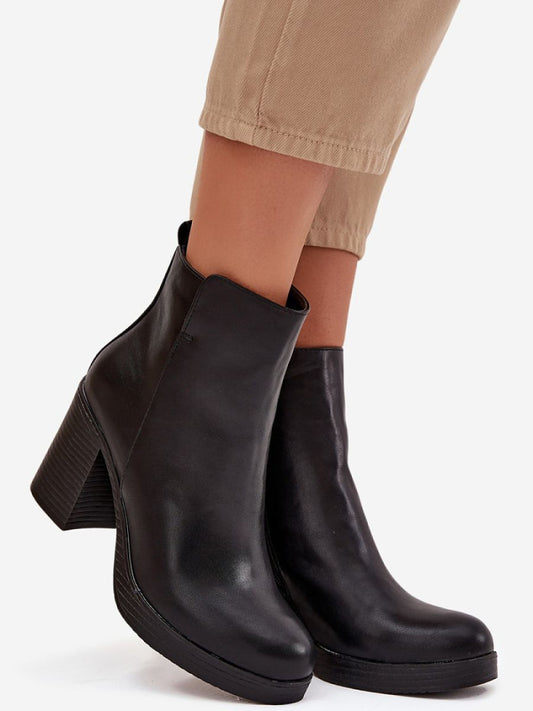 Botine cu toc Step in style, Model 220709, Negru - material imitație de piele Footbed pânză Înălţimea carâmbului 11.5 cm Înălţimea tocului 8.5 cm