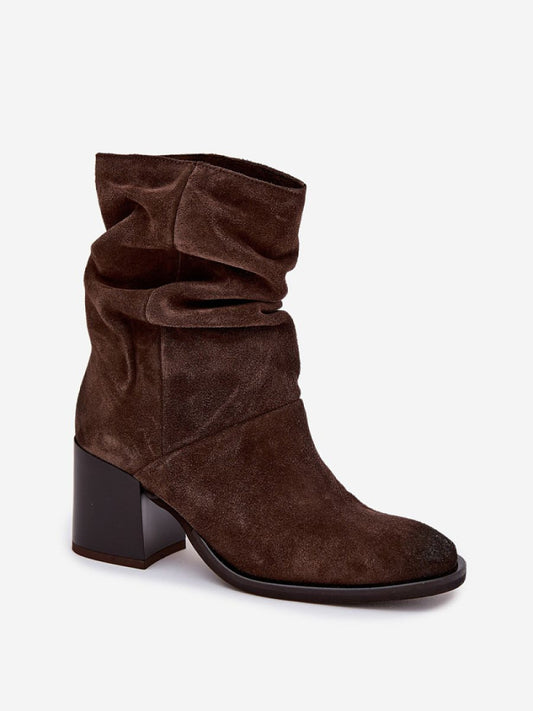 Botine cu toc Step in style, Model 221516, Maro - material piele naturală de căprioară Footbed simțit Înălţimea carâmbului 18.5 cm Înălţimea tocului 7 cm