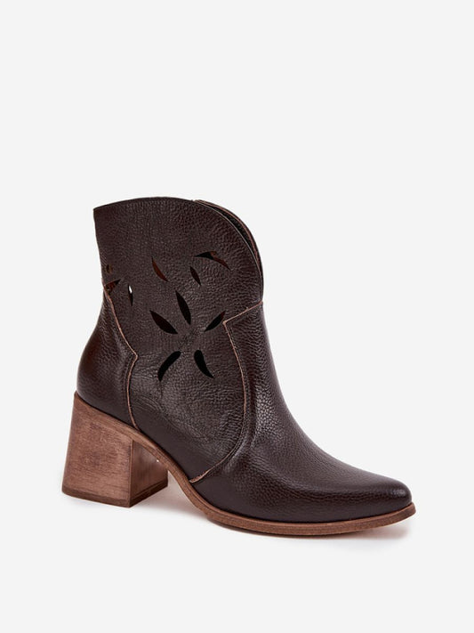 Botine cu toc Step in style, Model 222963, Maro - material piele naturala Footbed piele naturala Înălţimea carâmbului 14 cm Înălţimea tocului 7 cm