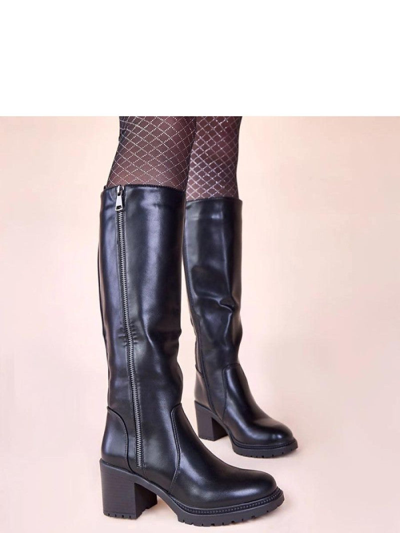 Cizme cu toc Solea, Model 221029, Negru - material imitație de piele Footbed pânză Înălţimea carâmbului 35 cm Înălţimea tocului 7 cm