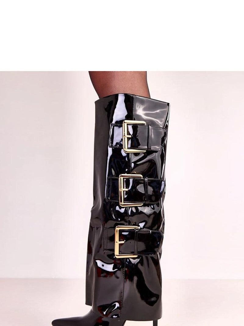 Cizme cu toc Solea, Model 222360, Negru - material imitație de piele Footbed plastic Înălţimea carâmbului 41 cm Înălţimea tocului 11 cm