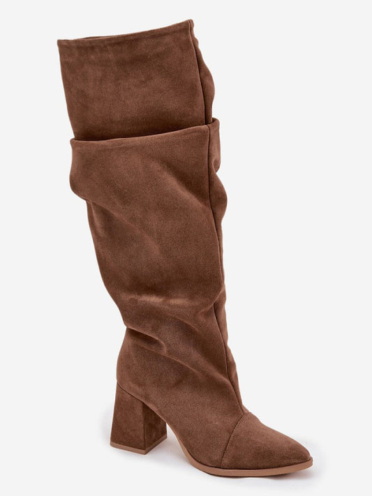 Cizme cu toc Step in style, Model 219402, Maro - material piele naturală de căprioară Căptușeală pătură de pantofi Footbed pătură de pantofi Înălţimea carâmbului 46 cm Înălţimea tocului 8.5 cm