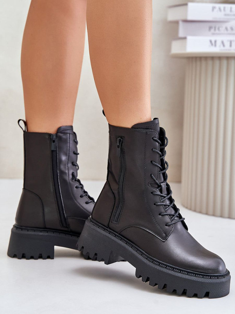 Ghete Step in style, Model 202041, Negru