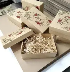 Cutii pentru Cadouri - 221.ro