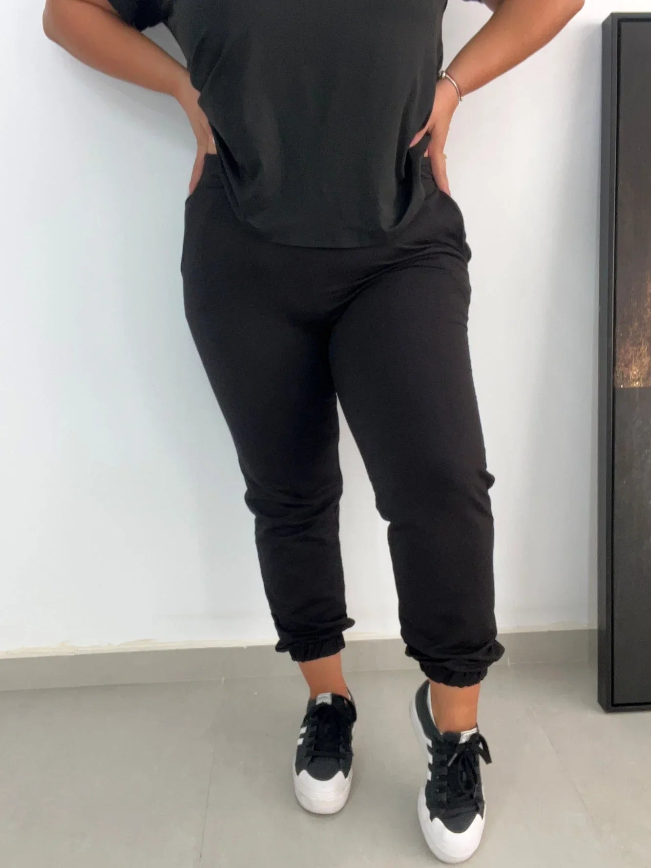 Pantalon dama marimi mari de trening 6214-23