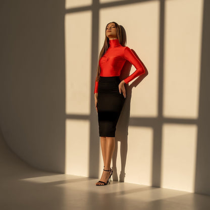 Fusta neagra din denim cu fermoar