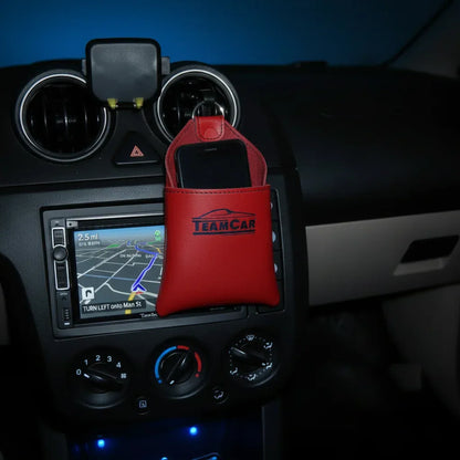 Organizator Auto Multifuncțional din Piele Rosu TeamCar – Buzunar Depozitare Grilă Ventilație