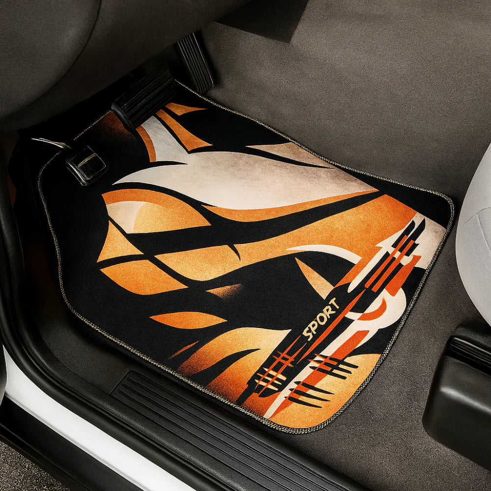 Covorașe auto universale DECOMAT – set 4 bucăți lavabile, antiderapante, cu imprimeu sport „Urban Velocity”