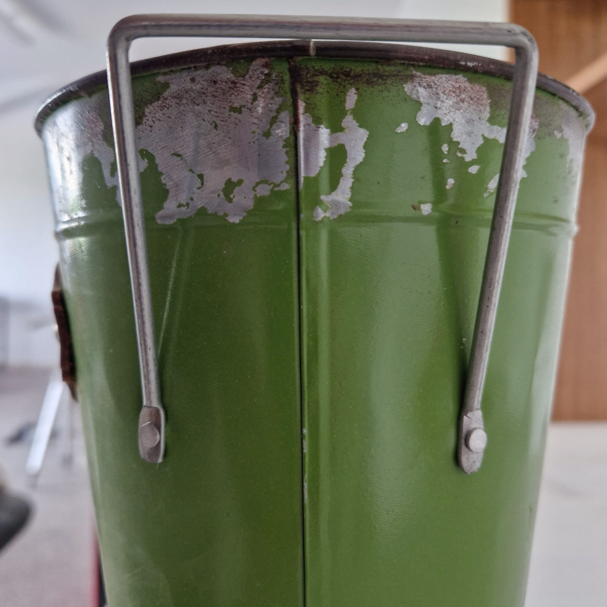 Vas decor din metal, Naimeed D2611, 165x255x165mm, Verde