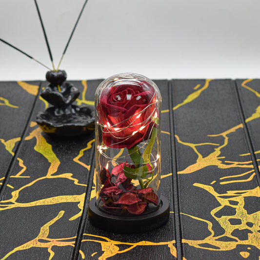 Aranjament floral in cupola de sticla, lumina Led, D4013, Rosu