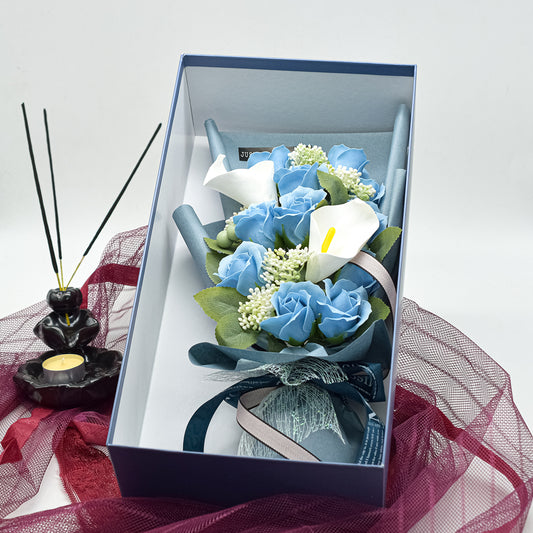 Aranjament floral elegant, flori de sapun, D4061, Blue