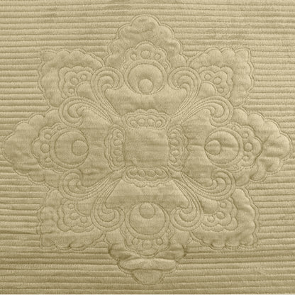 Cuvertura Canapea, Naimeed D4892L, 70x240cm, poliester, pufoasa, matlasata, Crem