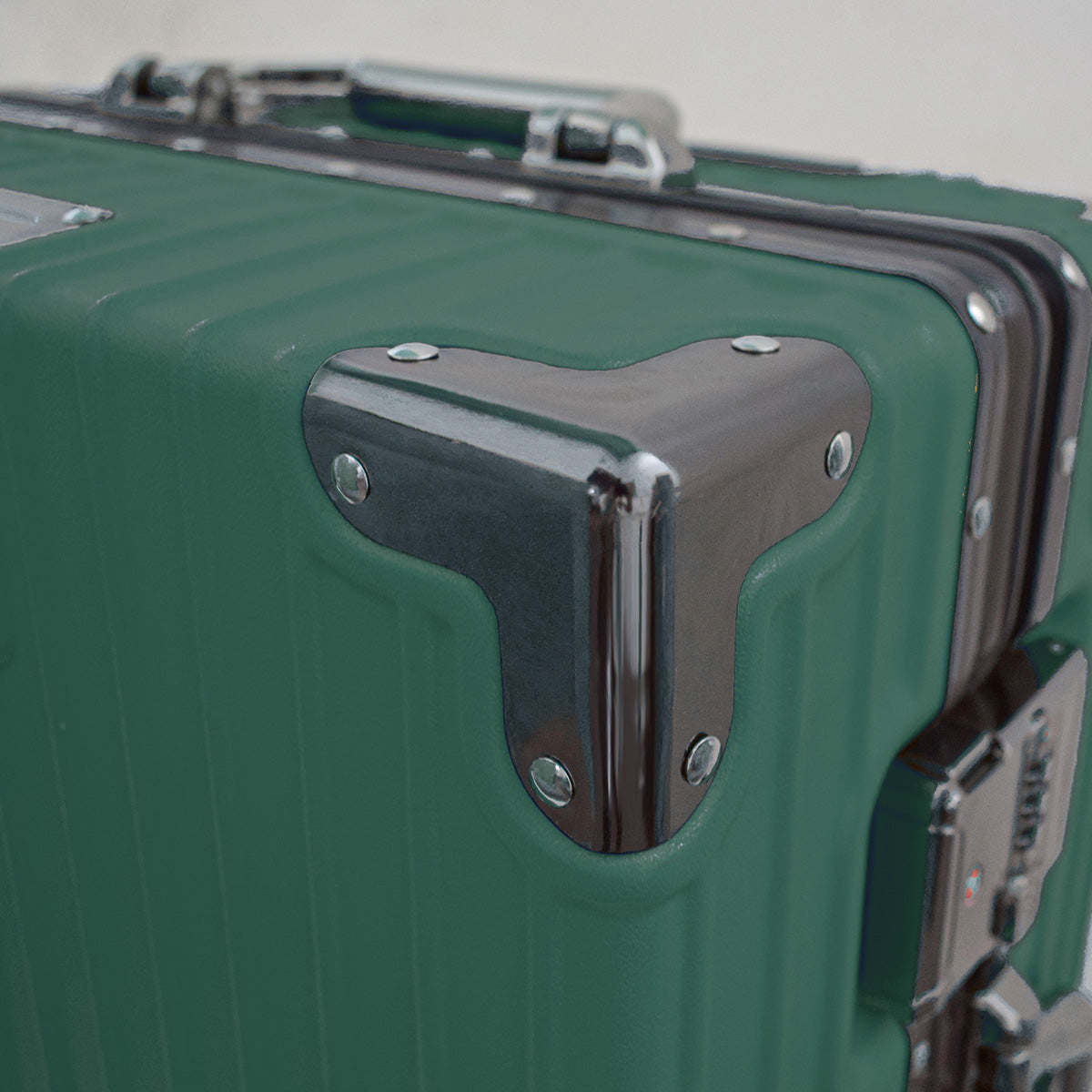 Troler, bagaj de cala, Naimeed D5401M, Premium Voyage, 4 roti duble 360 grade, ABS, inchidere cifru, Verde, 42x28x68cm