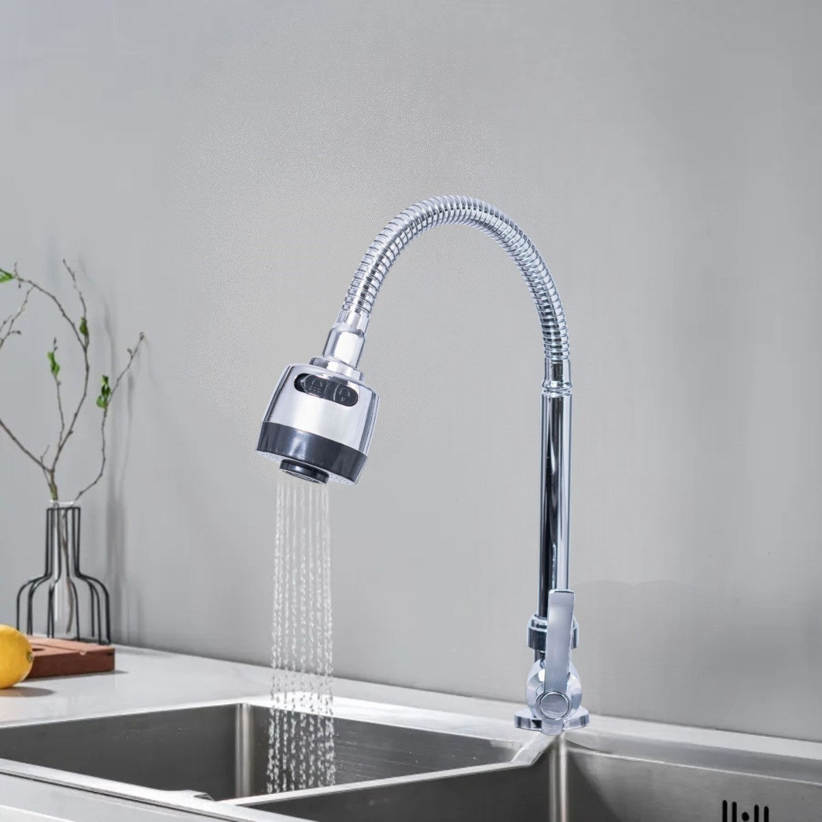 Baterie chiuveta pentru o singura alimentare cu apa, (cald sau rece), rotire 360°, cu doua moduri de jet ajustabil, Naimeed D6183, Argintiu