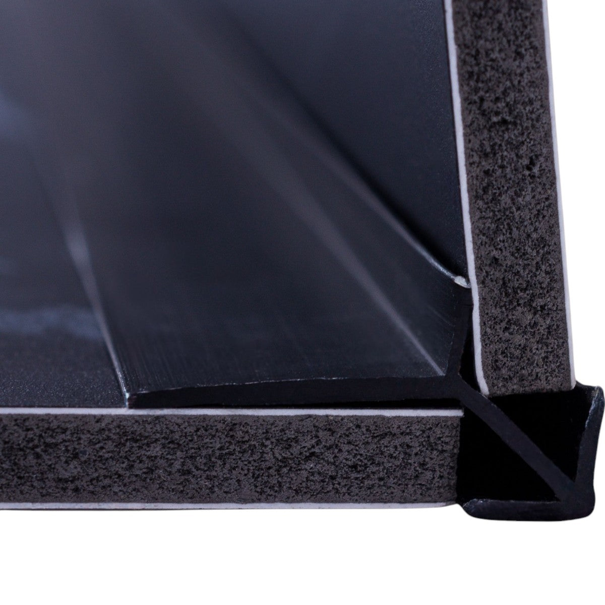 Set 3 profile de colt exterior, ascutit, pentru imbinarea panourilor cristal carbon si carbune de bambus, Naimeed D6331, aluminiu, 300x0.5cm, Negru