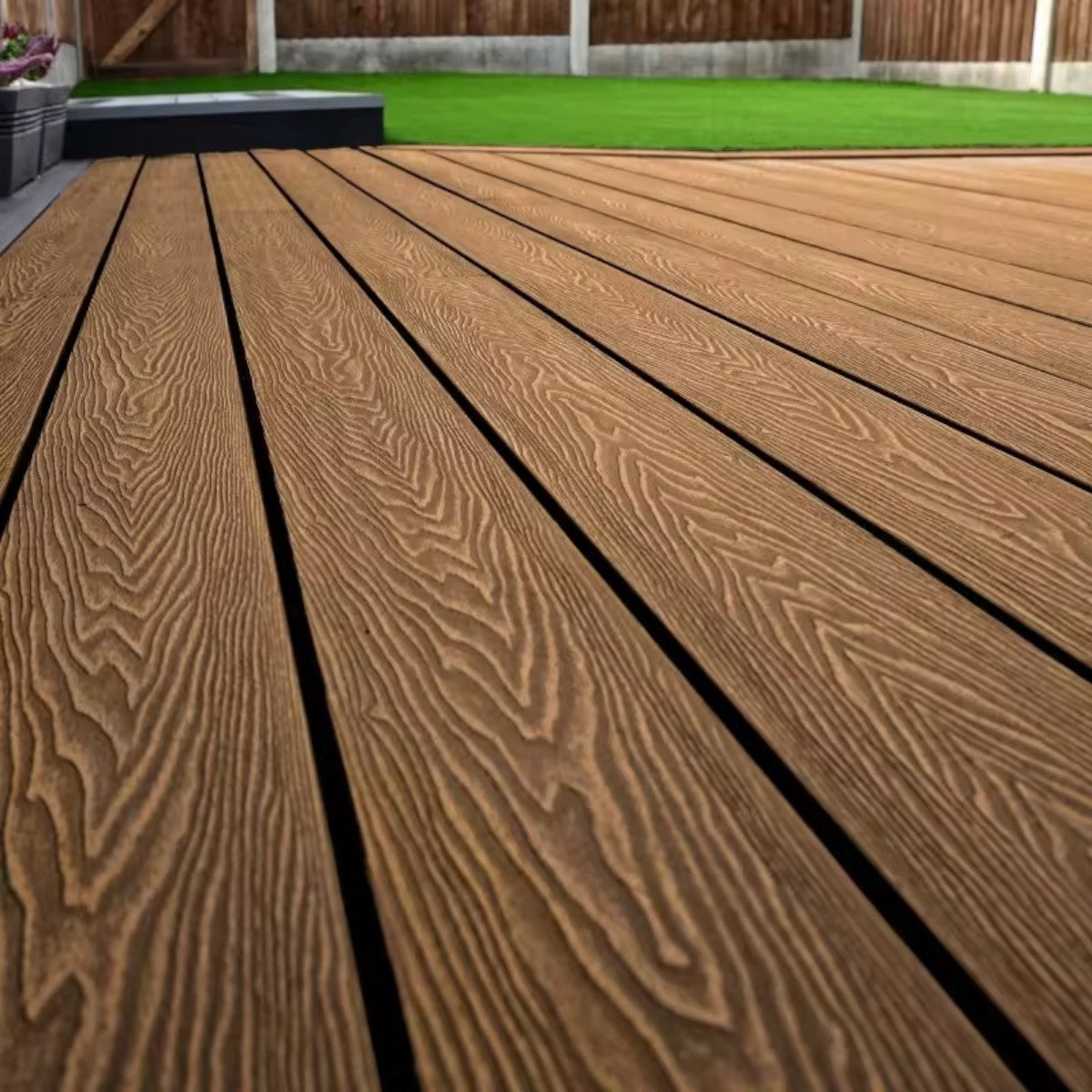 Pardoseala decking terasa din compozit WPC, Naimeed D6483, rezistenta sporita, 290x14x2.5cm, Caramiziu