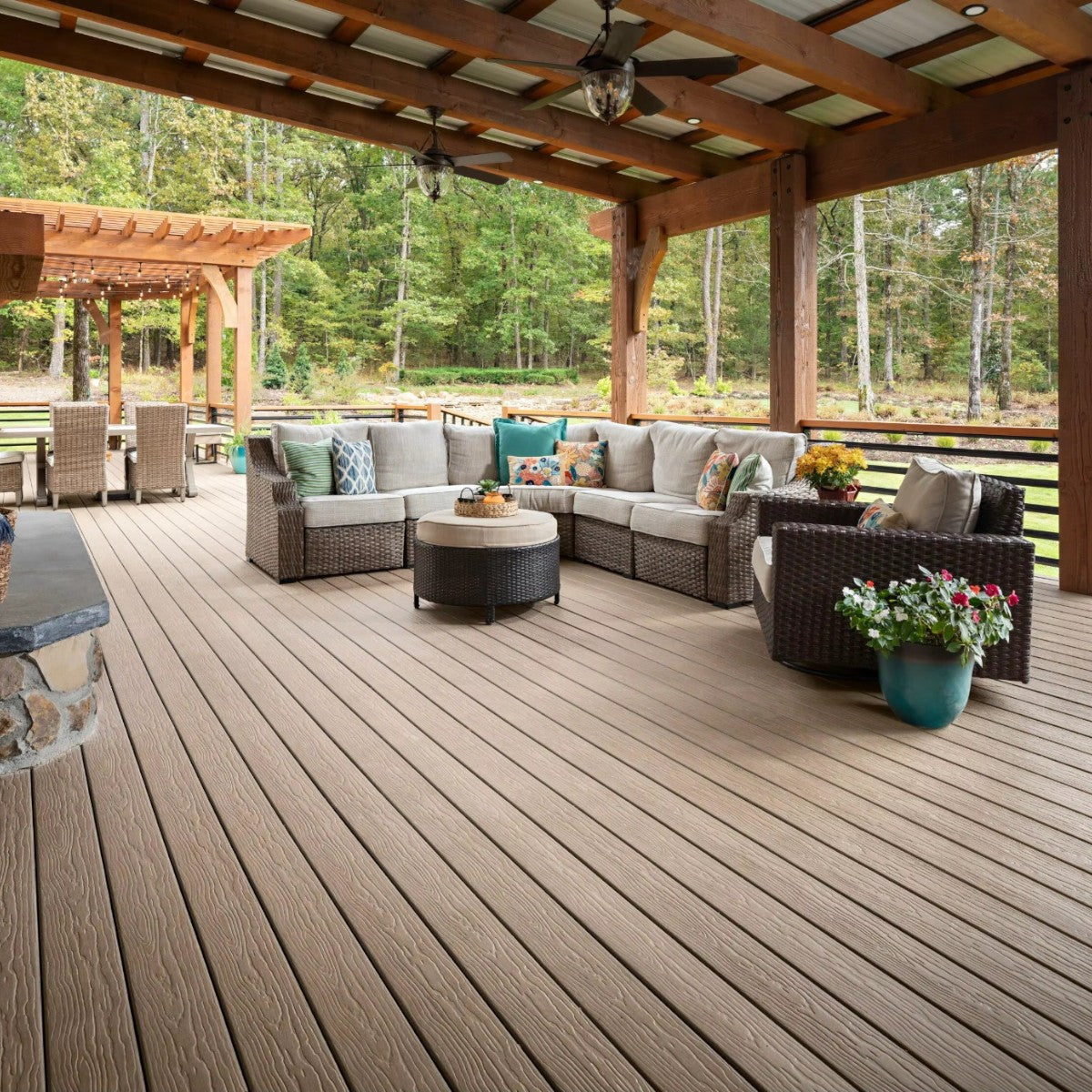 Pardoseala decking terasa din compozit WPC, Naimeed D6483, rezistenta sporita, 290x14x2.5cm, Caramiziu