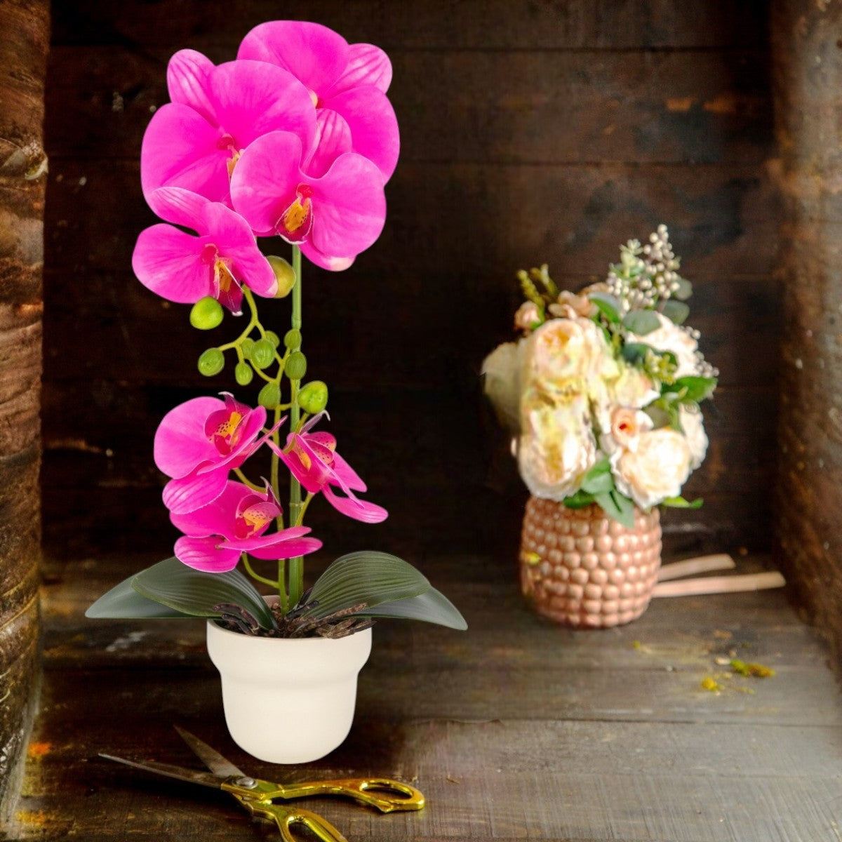 Orhidee cu aspect natural in ghiveci ceramic, 49 cm, Naimeed D6897, Fucsia