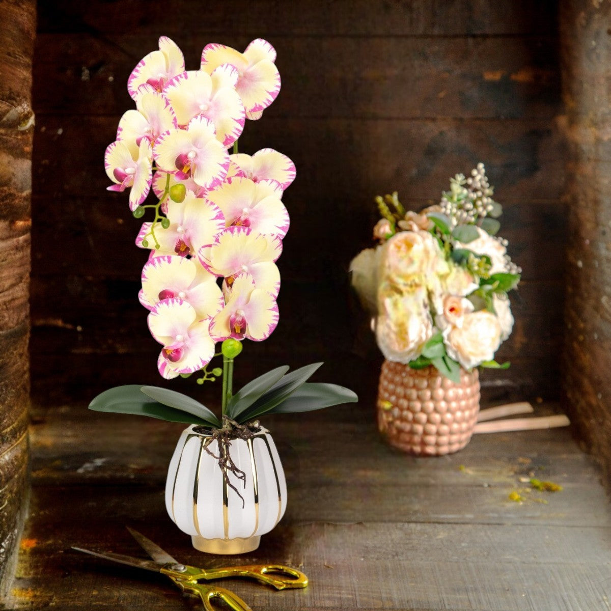 Orhidee cu aspect natural in ghiveci ceramic, 79 cm, Naimeed D6901, Galben pal