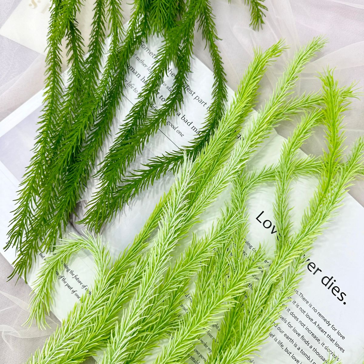 Set 2 plante artificiale curgatoare, 7 fire, lungime 72cm, Naimeed D7015, Verde