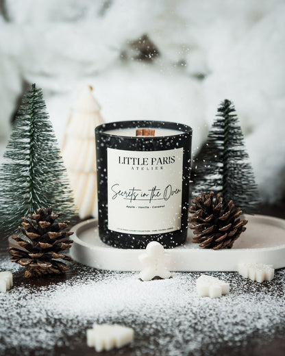 Lumânare parfumată Secrets in the oven - Măr • Vanilie • Caramel